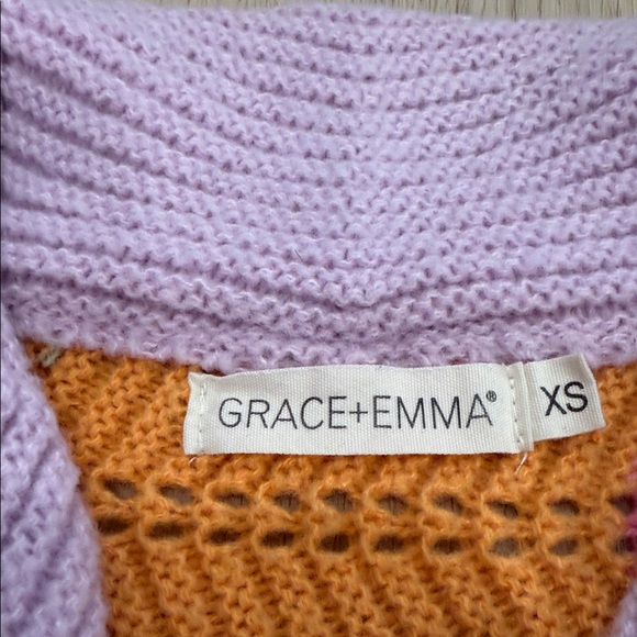 Grace and Emma XS Pastel Chevron Knit Button-Up Cardigan - Picture 6 of 7